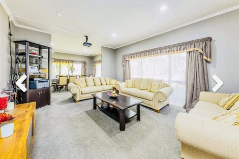 Photo of property in 1 Seresin Crescent, Flat Bush, Auckland, 2016