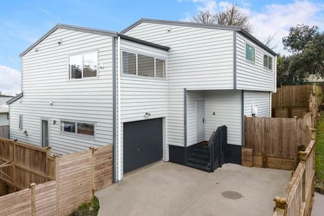 Photo of property in 4 Kearney Place, Massey, Auckland, 0614
