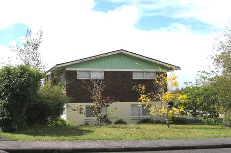 Photo of property in 33 Spence Road, Henderson, Auckland, 0612