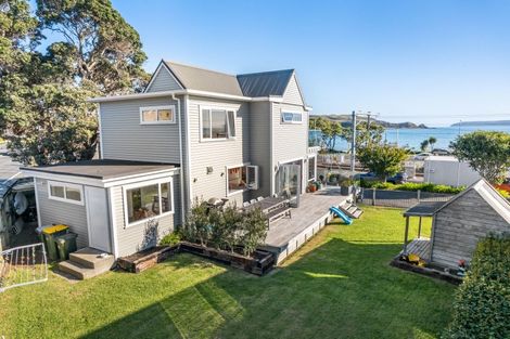 Photo of property in 65a Steyne Avenue, Plimmerton, Porirua, 5026