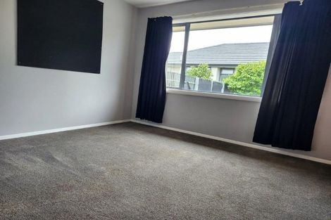Photo of property in 35 Bickerton Street, Wainoni, Christchurch, 8061