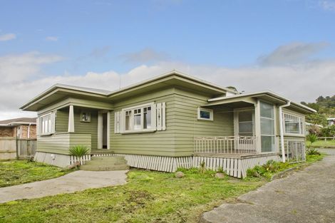 Photo of property in 33 Punga Grove Avenue, Riverside, Whangarei, 0112