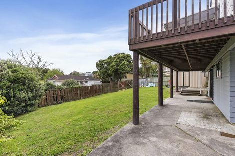 Photo of property in 7 Kingussie Place, Highland Park, Auckland, 2010
