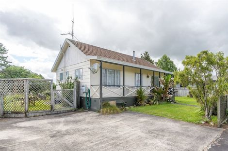 Photo of property in 114 Lewis Street, Glenview, Hamilton, 3206