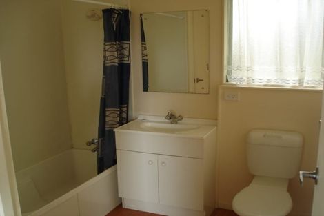 Photo of property in 5 Arlette Place, Massey, Auckland, 0614