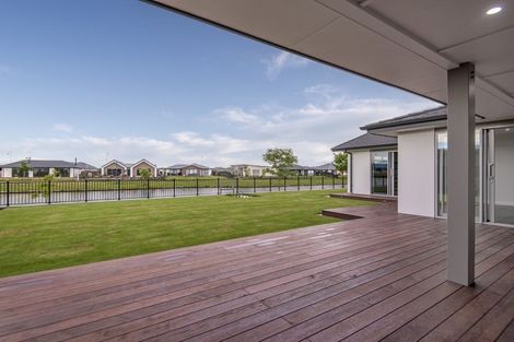 Photo of property in 73 The Esplanade, Pegasus, 7612