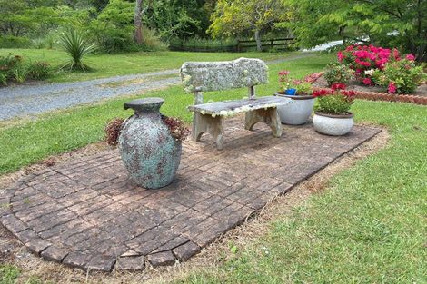 Photo of property in 917 Port Albert Road, Wellsford, 0973