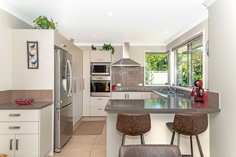 Photo of property in 36 Emily Street, Riverdale, Gisborne, 4010