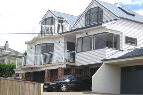 Photo of property in 1/66 Lyons Avenue, Murrays Bay, Auckland, 0630