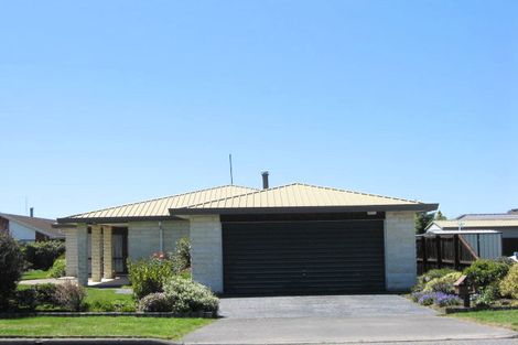 Photo of property in 240 West Belt, Rangiora, 7400