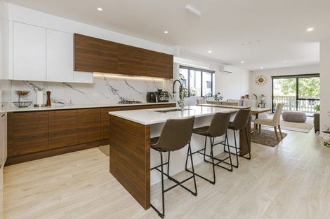 Photo of property in 8 Rapoi Lane, Karaka, Papakura, 2113