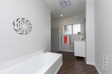 Photo of property in 46 Merlot Heights, Huapai, Kumeu, 0810