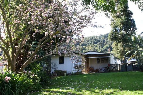 Photo of property in 32 Waiomu Valley Road, Waiomu, Thames, 3575