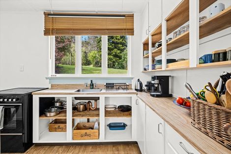 Photo of property in 1060 Sandspit Road, Sandspit, Warkworth, 0982