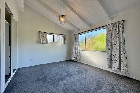 Photo of property in 11 Goodwood Drive, Goodwood Heights, Auckland, 2105