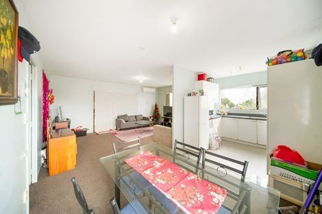 Photo of property in 4/35 Trimdon Street, Randwick Park, Auckland, 2105