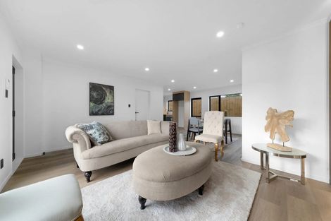 Photo of property in 8a Woburn Street, Mangere East, Auckland, 2024