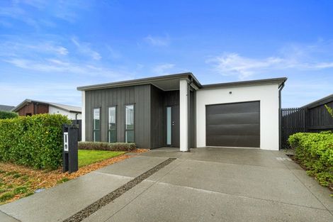 Photo of property in 32 Probert Crescent, Chartwell, Hamilton, 3210