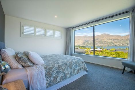 Photo of property in 6 Platinum Ridge, Wanaka, 9305