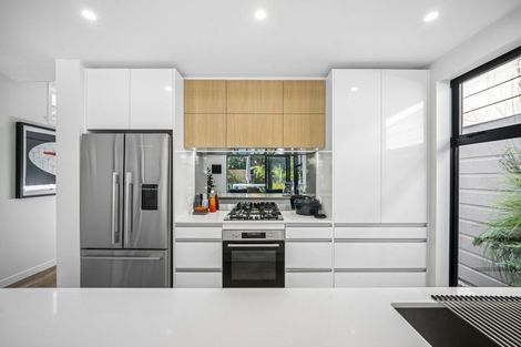 Photo of property in 19 Picton Avenue, Newtown, Wellington, 6021