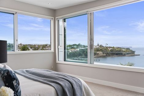 Photo of property in 11a Bournemouth Terrace, Murrays Bay, Auckland, 0630
