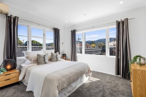 Photo of property in 44 Palmer Crescent, Silverstream, Upper Hutt, 5019