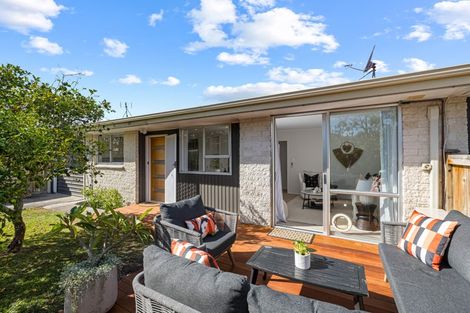 Photo of property in 2/59 Hatton Road, Orewa, 0931