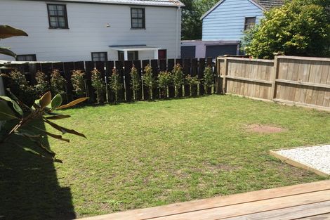 Photo of property in 89 Meadway, Sunnyhills, Auckland, 2010