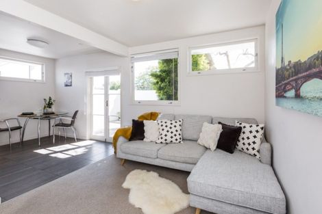 Photo of property in 138d Charles Street, Westshore, Napier, 4110