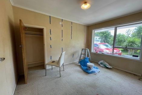 Photo of property in 2 Griffen Park Road, Mount Roskill, Auckland, 1041