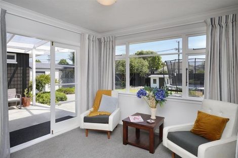 Photo of property in 15 Riwai Street, Templeton, Christchurch, 8042