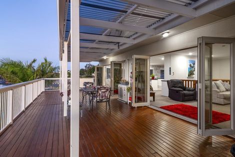 Photo of property in 20 Bayvista Close, Welcome Bay, Tauranga, 3112