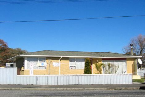 Photo of property in 20 Puketahi Street, Greymouth, 7805