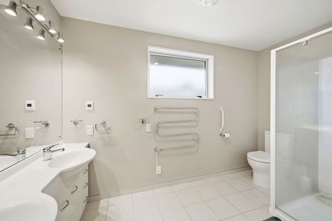 Photo of property in 53 Sayers Crescent, Ilam, Christchurch, 8041