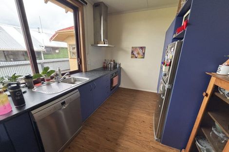 Photo of property in 68 Limbrick Street, Terrace End, Palmerston North, 4410