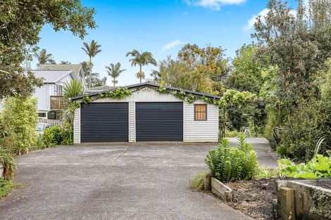 Photo of property in 155 Hutchinson Avenue, New Lynn, Auckland, 0600