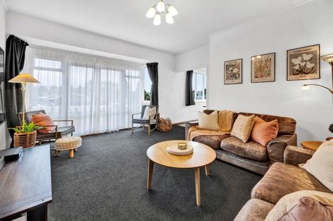 Photo of property in 13 Konini Street, Inglewood, 4330