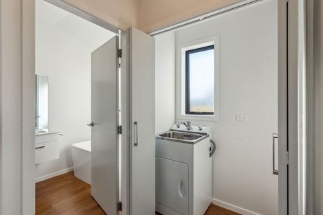 Photo of property in 21c Margaret Road, Raumati Beach, Paraparaumu, 5032