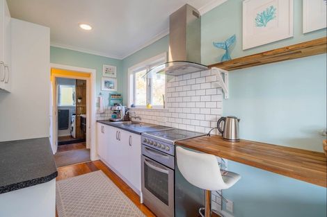 Photo of property in 66 Matai Road, Raumati South, Paraparaumu, 5032