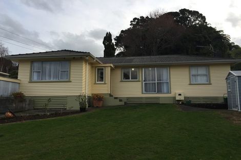 Photo of property in 128 Huatoki Street, Frankleigh Park, New Plymouth, 4310