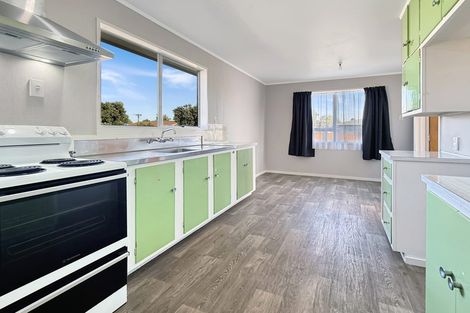 Photo of property in 6 Rutland Place, Milson, Palmerston North, 4414