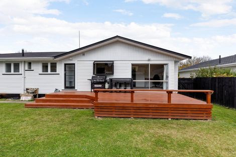 Photo of property in 5 Sutton Crescent, Hillcrest, Hamilton, 3216