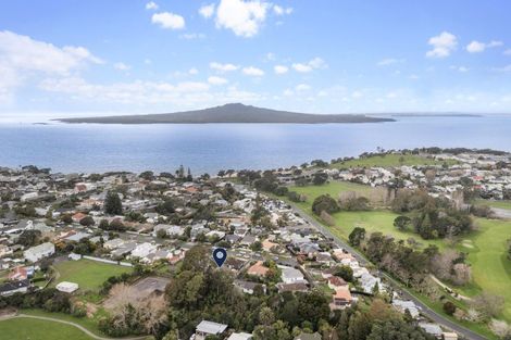 Photo of property in 26a Niccol Avenue, Narrow Neck, Auckland, 0624