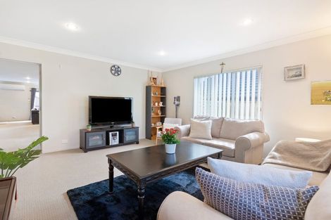 Photo of property in 11 Amaretto Avenue, Flat Bush, Auckland, 2019
