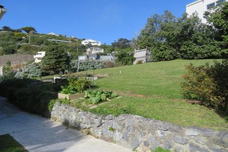 Photo of property in 1 Sidlaw Street, Strathmore Park, Wellington, 6022