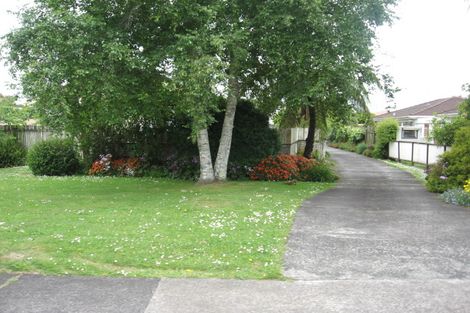 Photo of property in 15 Royal Arch Place, Rosehill, Papakura, 2113