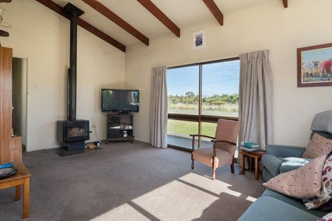 Photo of property in 22 Vickerman Street, Grovetown, Blenheim, 7202