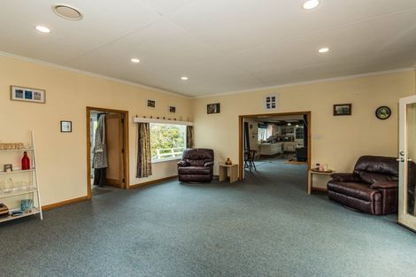 Photo of property in 816 Waiaruhe Road, Taihape, 4795