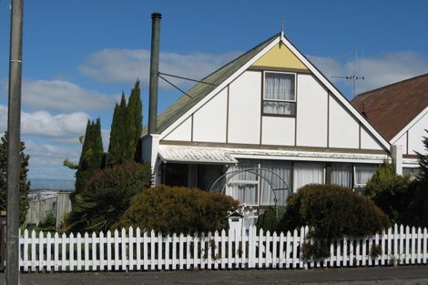 Photo of property in 13b Harris Street, Marton, 4710