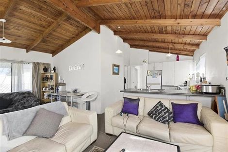 Photo of property in 80a Eversham Road, Mount Maunganui, 3116